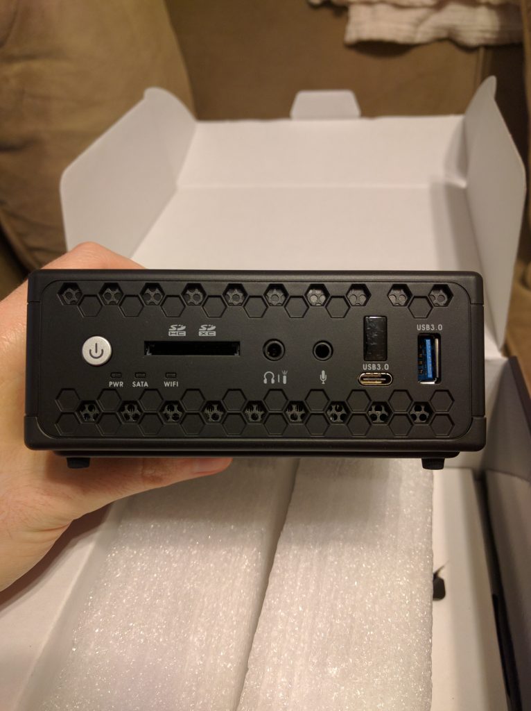 Zotac ZBOX CI323 pfSense - Front