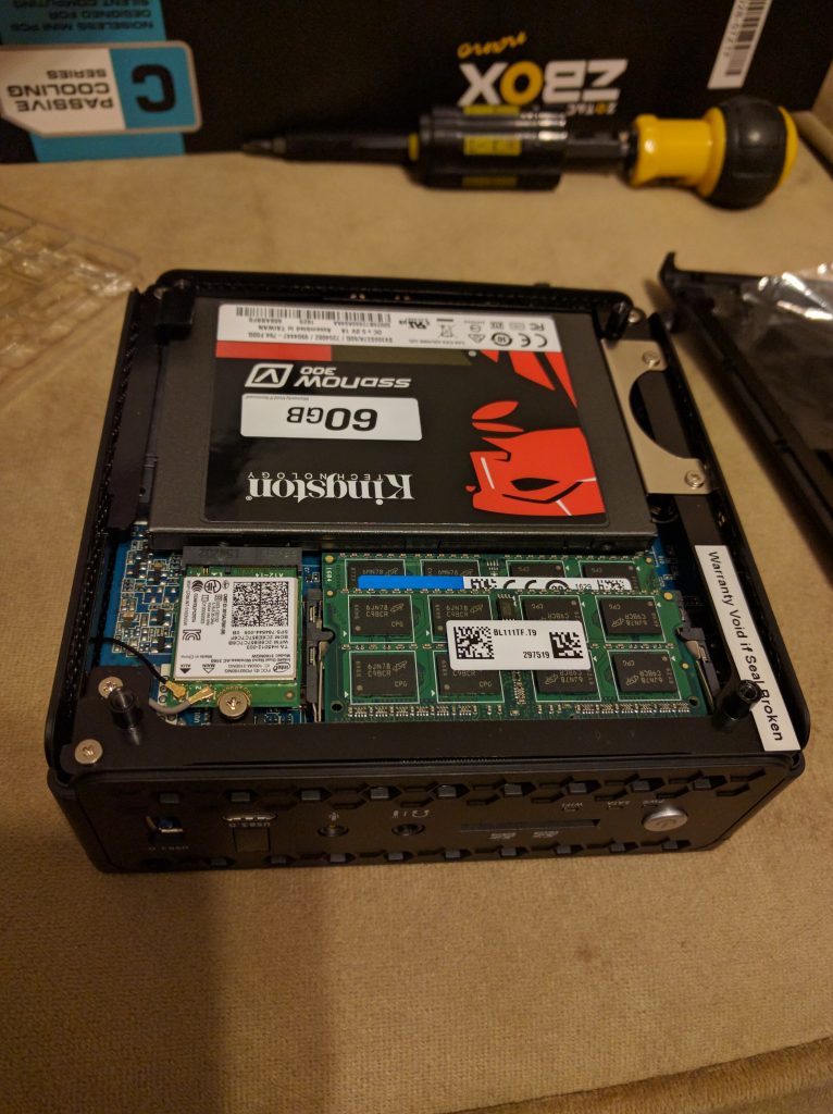 Zotac ZBOX CI323 pfSense - SSD Installation